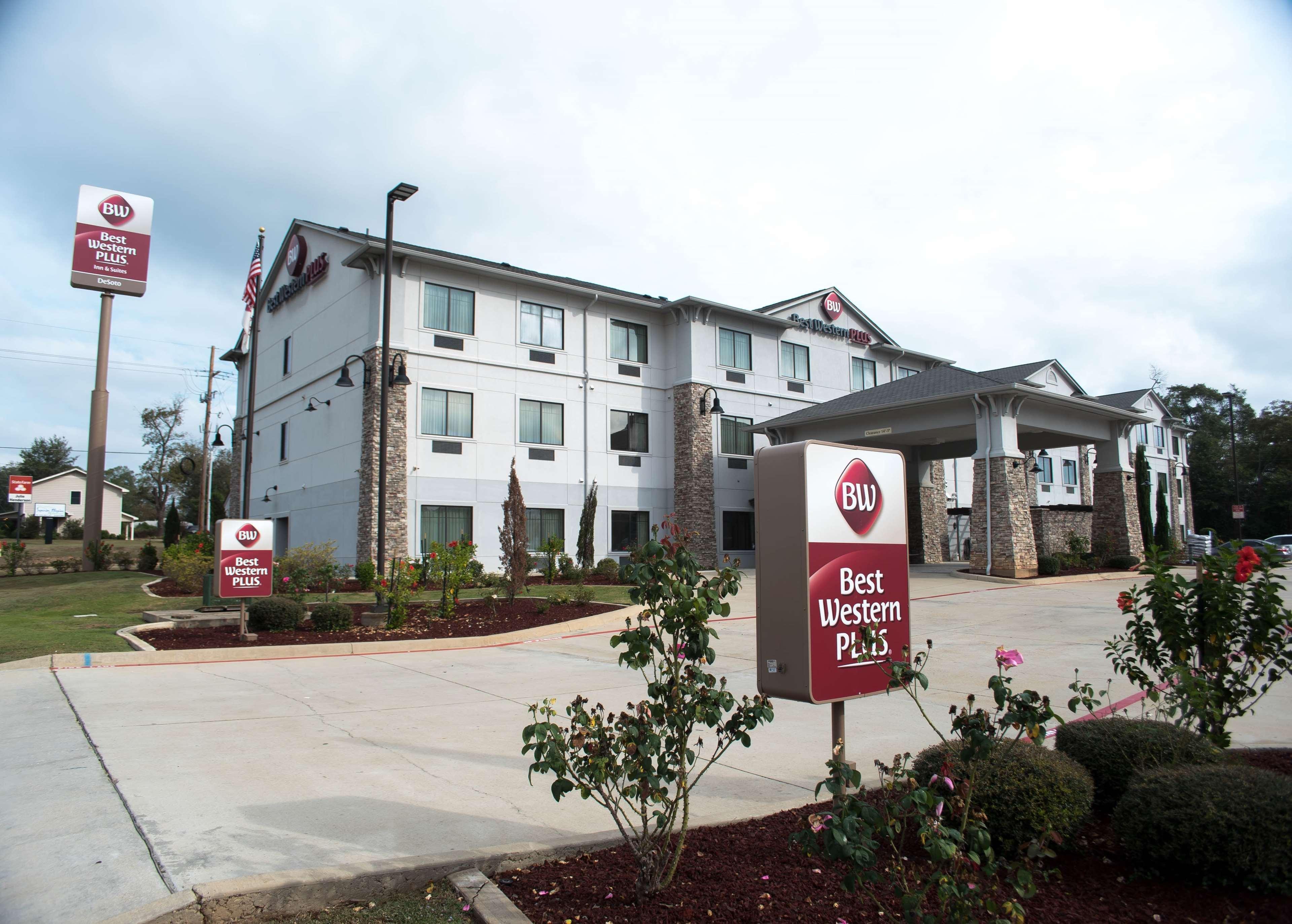 Best Western Plus Desoto Inn & Suites Mansfield Exterior photo